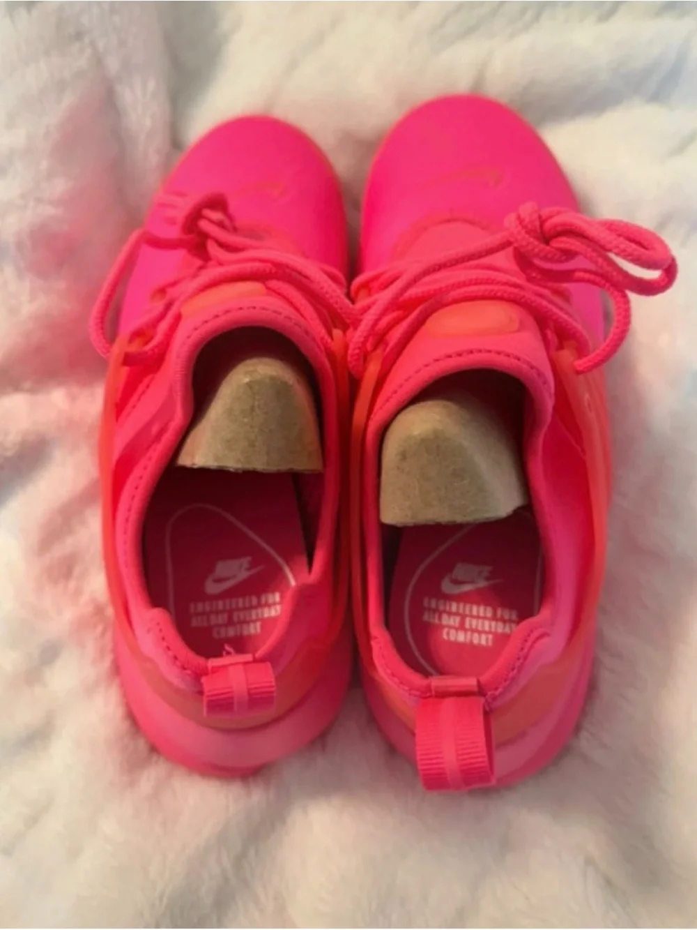 Nike Women's Hot Pink Low-Top Sneakers
